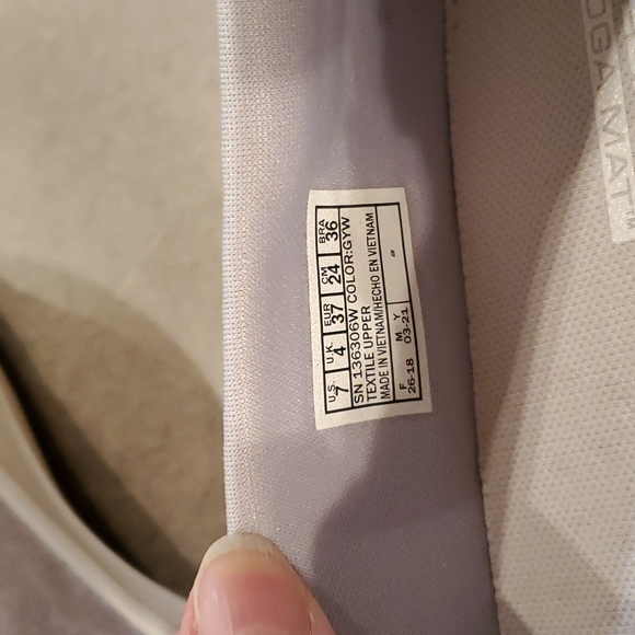 SKECHERS  Slip On Shoes Goga Mat Insoles Grey & White Tie Dye Size 7 Wide - Picture 8 of 9